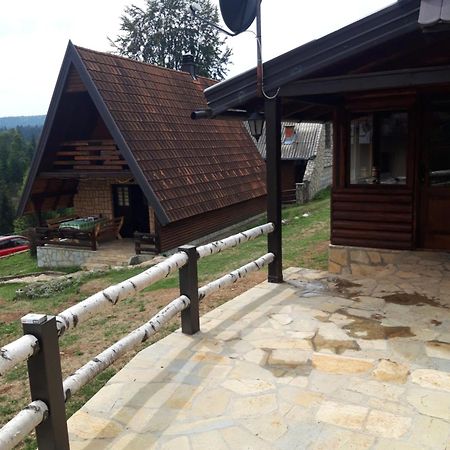 Planinska Kuca Dusan Mitrovac Luaran gambar